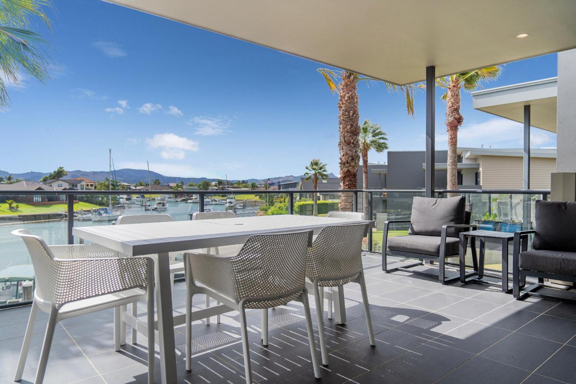 Sovereign Pier On The Waterways Whitianga Luaran gambar