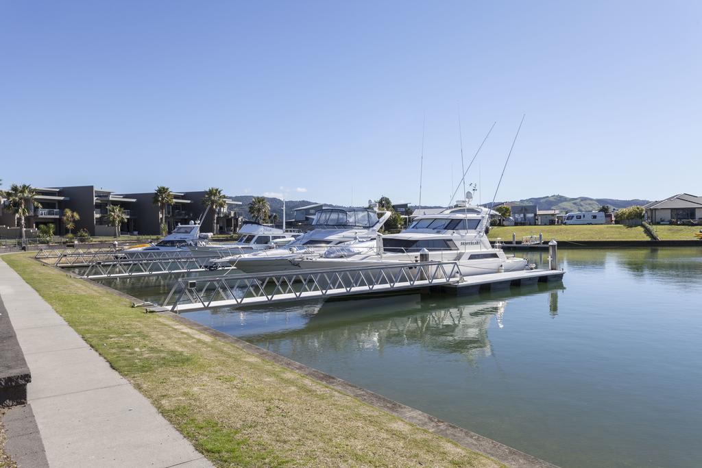 Sovereign Pier On The Waterways Whitianga Luaran gambar